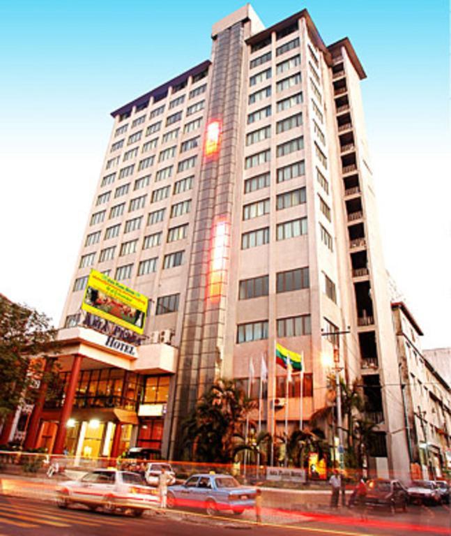 Asia Plaza Hotel Янгон Екстериор снимка