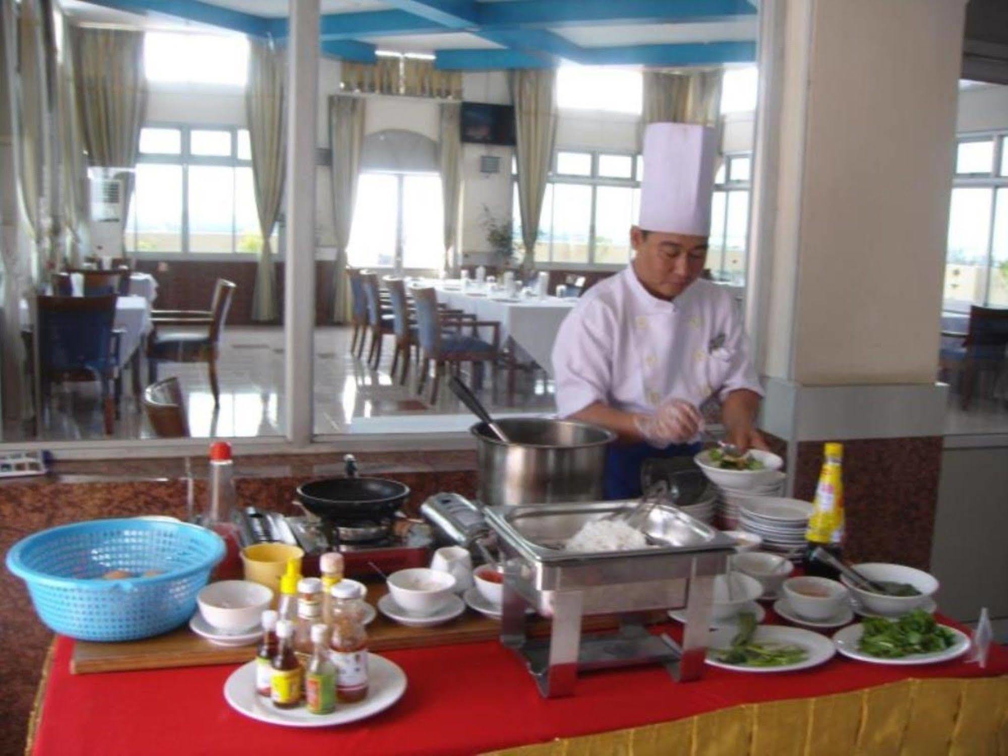 Asia Plaza Hotel Янгон Екстериор снимка